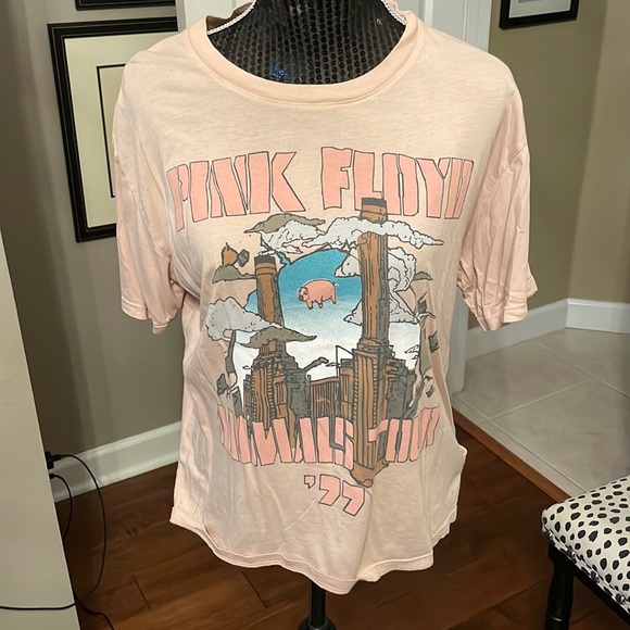 Daydreamer Tops - Daydreamer, Pink Floyd T-shirt, size medium